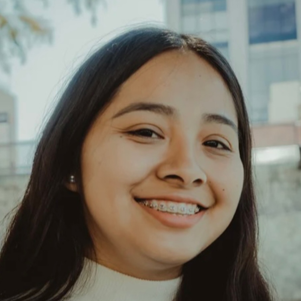 Meet your Posher, Tina